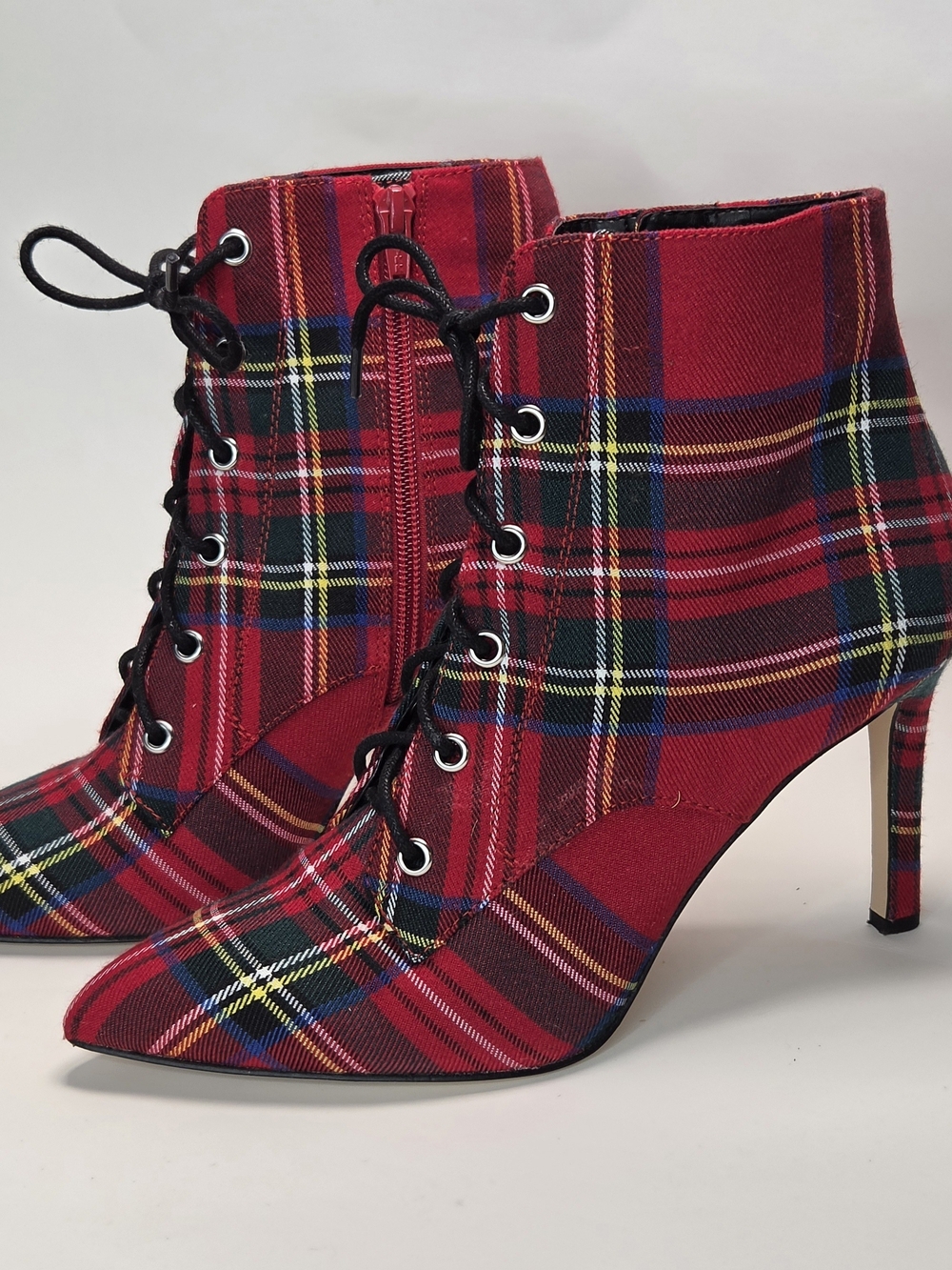 Gianni Bini Red Plaid Lace-Up Pointed Heel Ankle Boots Size8